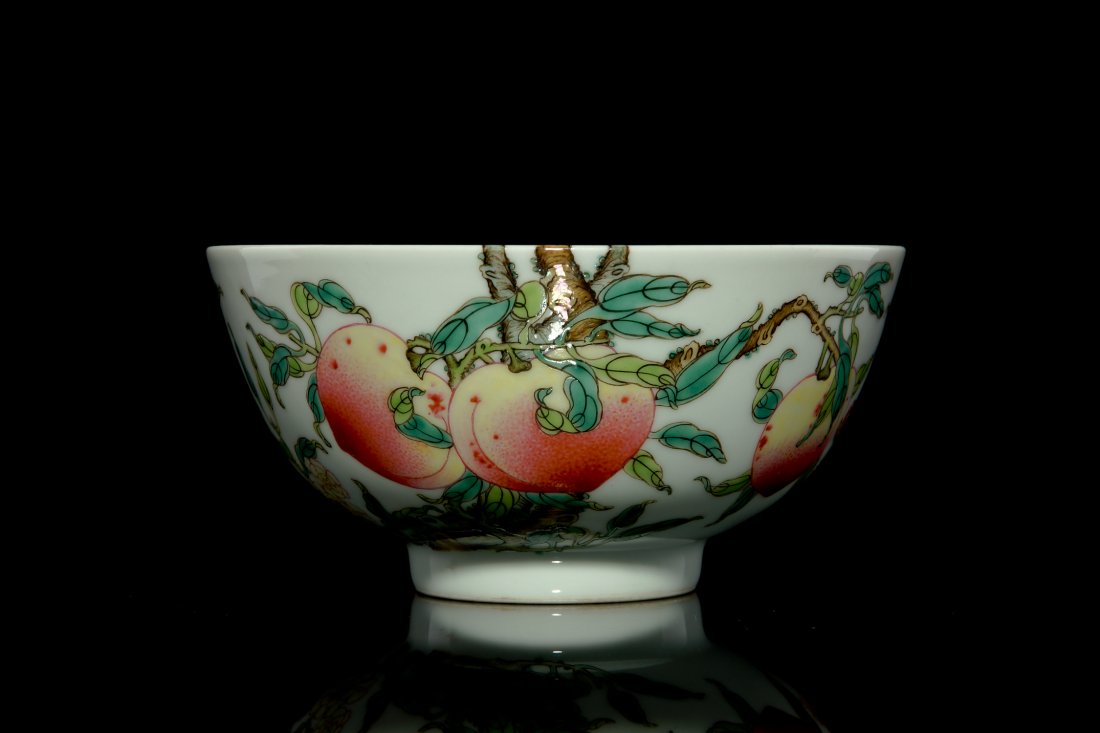 Chinese Famille Rose Bowl: Chinese famille rose bowl with peach and bats, marked of Yongzheng Qing dynasty period, 6" diameter, 3" height.