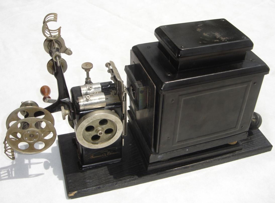 Antique projector 22mm, double-headed.: Antique projector 22mm, double-headed.