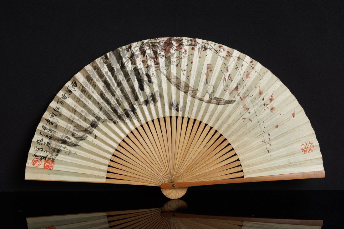 Chinese Painting of the Fan: Chinese figure and landscape painting on the fan, finely painting by Fu Baoshi 傅抱石 (1904-1965), signed with seal, was a Chinese painter, in good condition, measurement: 16" long (