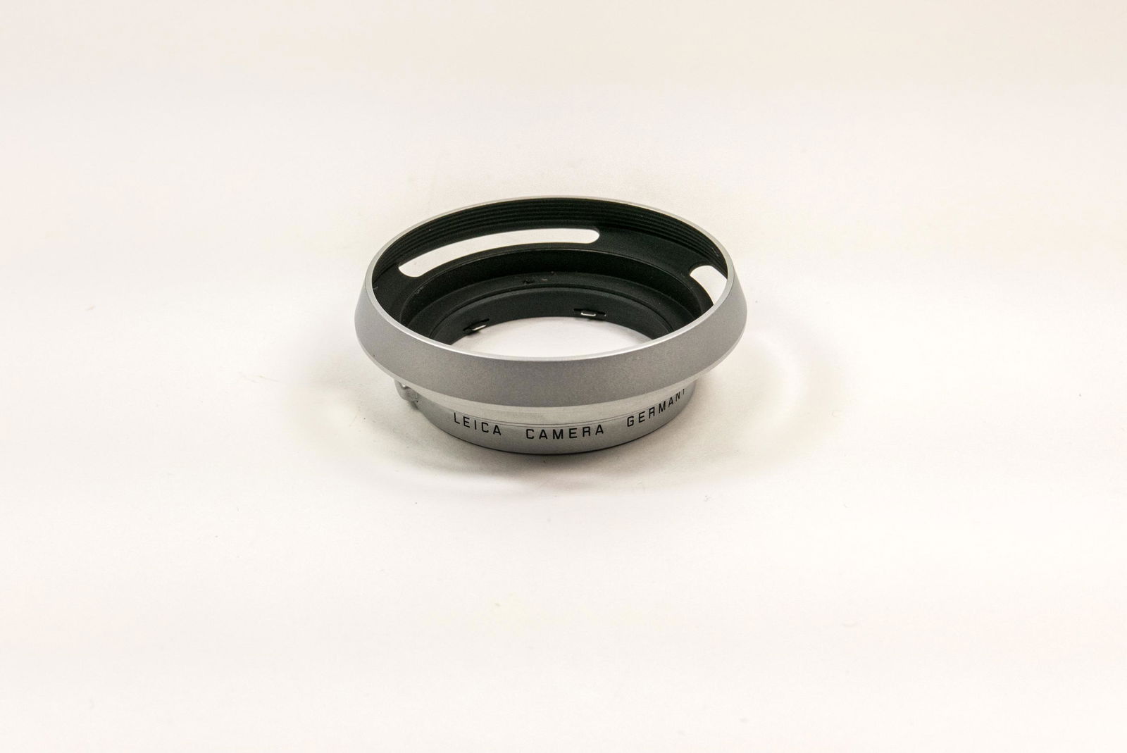 Lens shade 12504 (1 of 8)