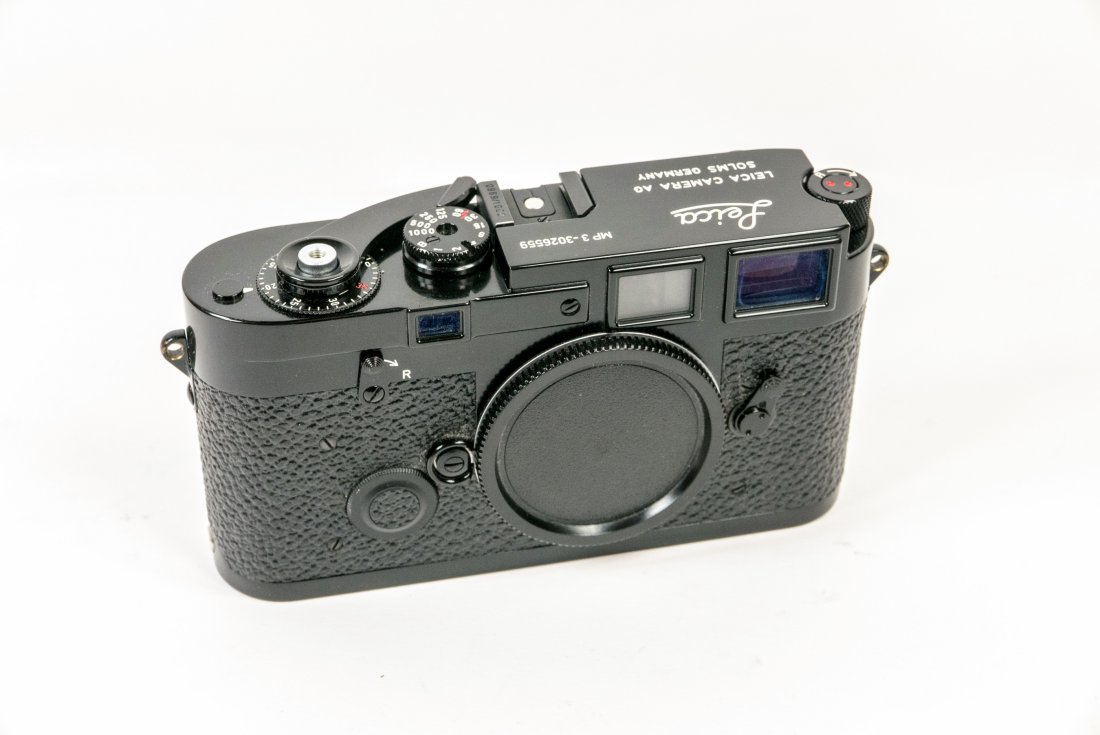 Leica MP3 "LHSA" (0969/1000) in black enamel finish (1 of 16)