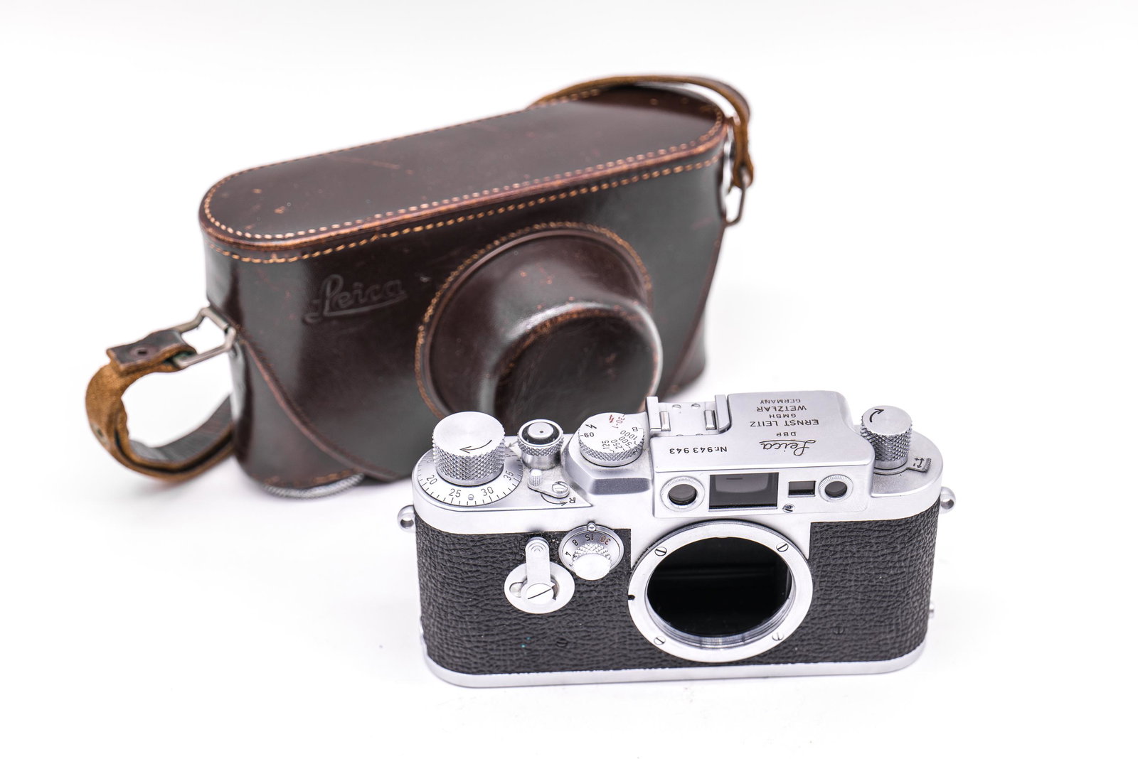 Leica IIIg (1 of 18)