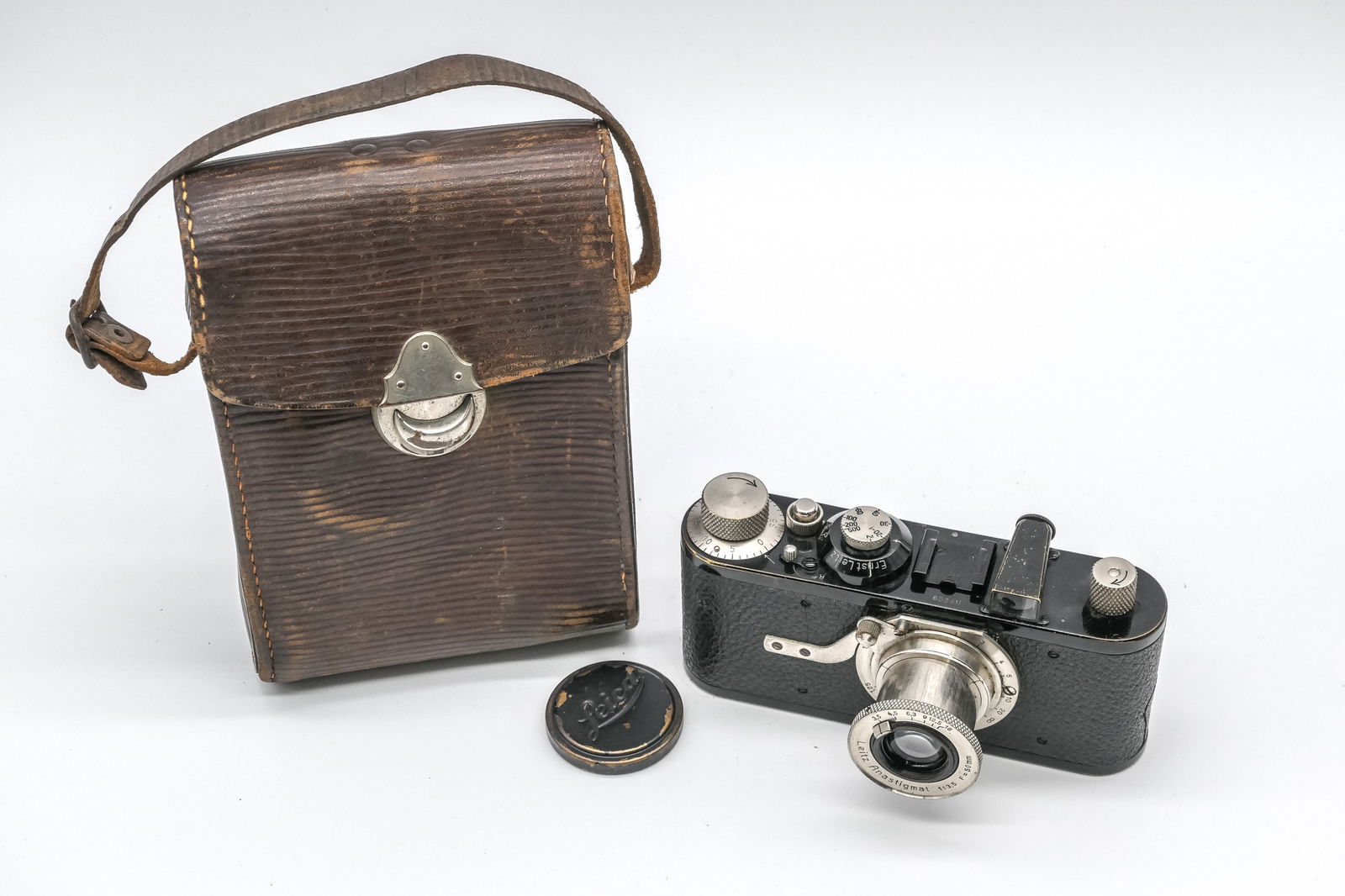 Leica I (Model A) with 50mm Anastigmat f3,5 (1 of 20)