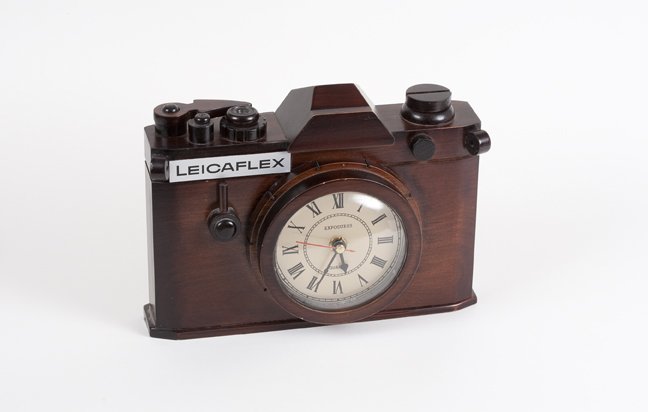 Leica Clock: Leica Clock. An aftermarket product, not manufactured by Leica, used primarily for in-store display only.