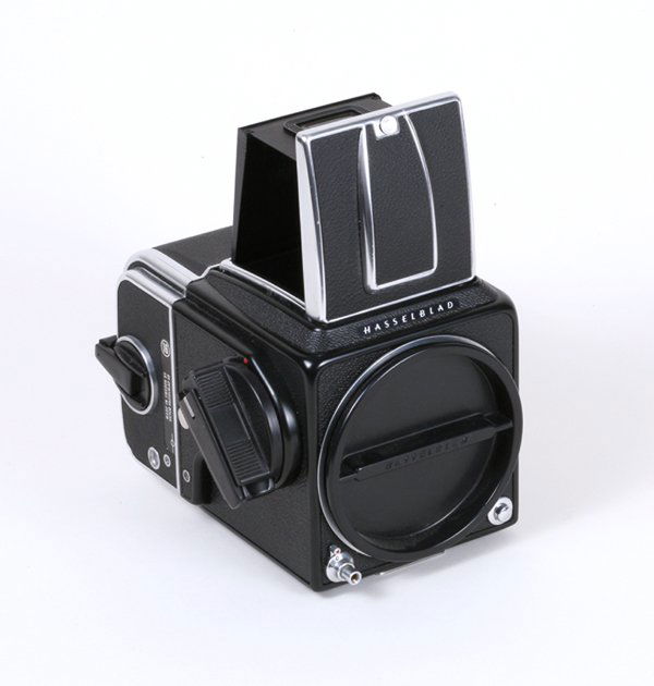 Hasselblad 500C/M Nr. RT1312608 Black with A16.: Hasselblad 500C/M Nr. RT1312608 Black with A16 Magazine Nr. RP328220 Chrome.