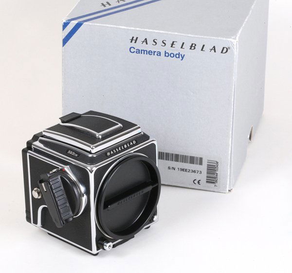 Hasselblad 503CW Nr. 19EE23673 in box.: Hasselblad 503CW Nr. 19EE23673 in box, with instructions.