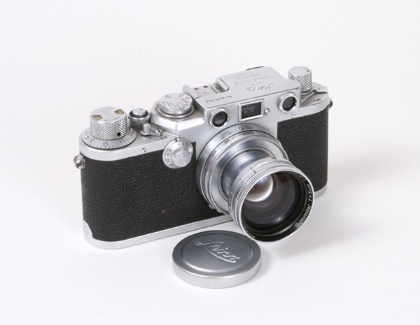Leica IIIf Nr. 635254 Red Dial with 50mm Summitar: Leica IIIf Nr. 635254 Red Dial with 50mm Summitar f2 Nr. 795862.