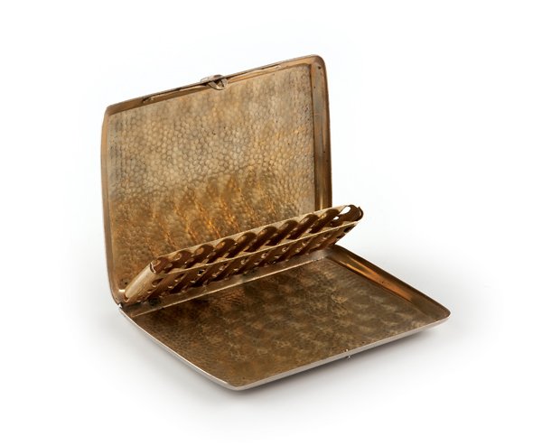 Fill Kwik Cigarette Case.: Fill Kwik Art Deco era antique sterling silver cigarette case. This Fill Kwik Cigarette Case measures 4.125” x 3.125.” It was designed to hold 10 cigarettes so they pop up when the case is opened.