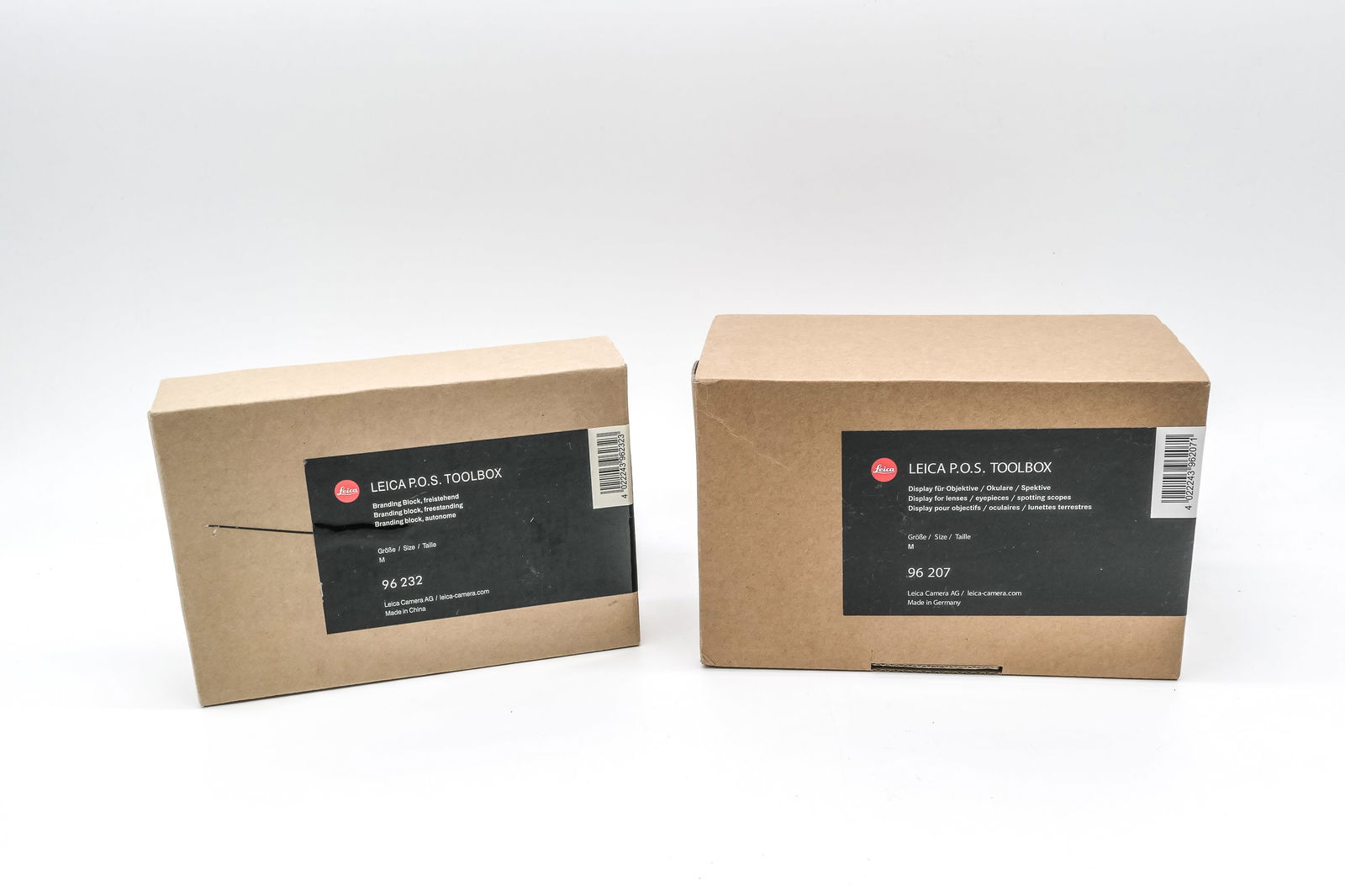 Two modern Leica display stands, in their boxes (1 of 10)