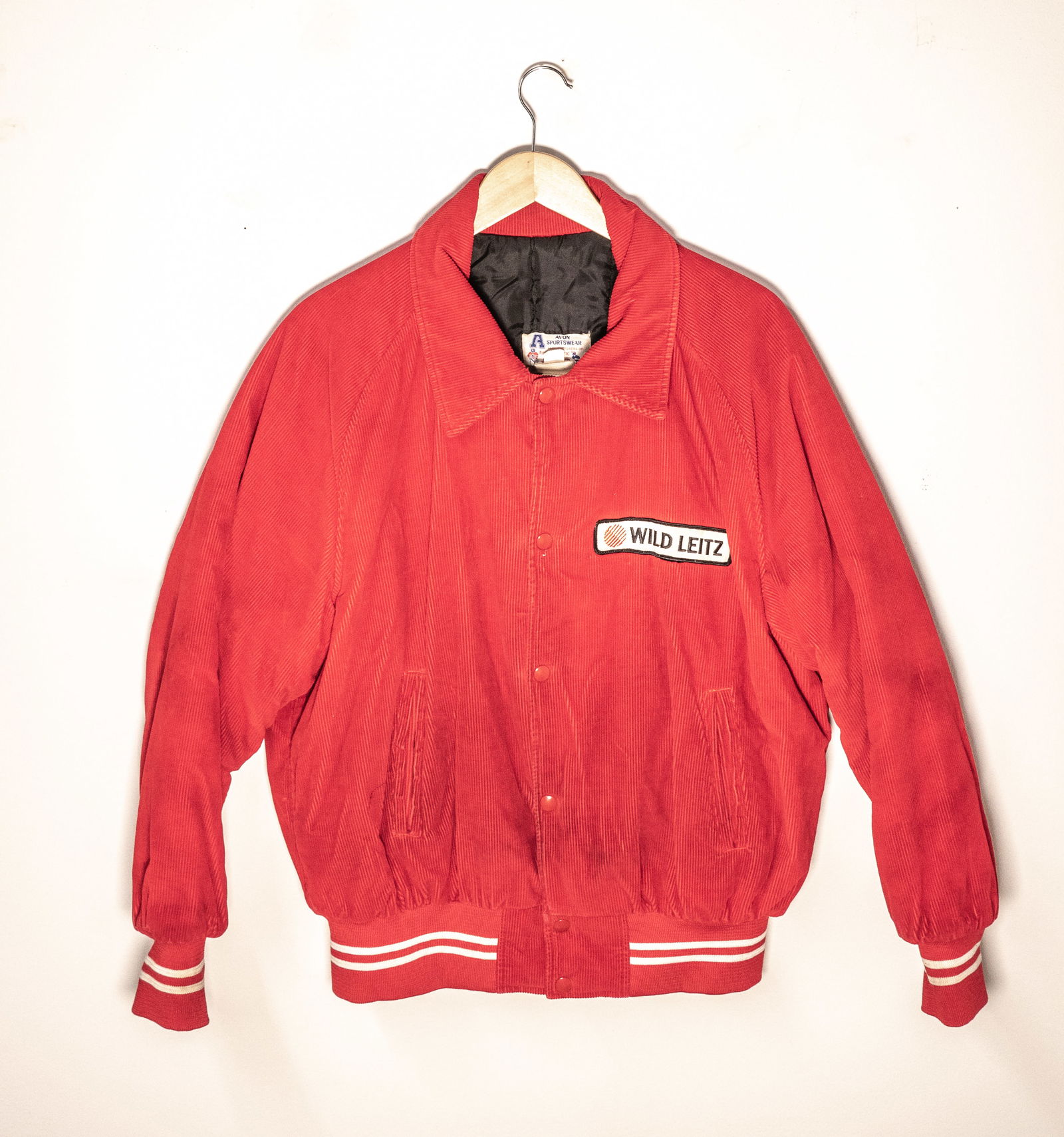 Wild Leitz red corduroy lined jacket (1 of 7)