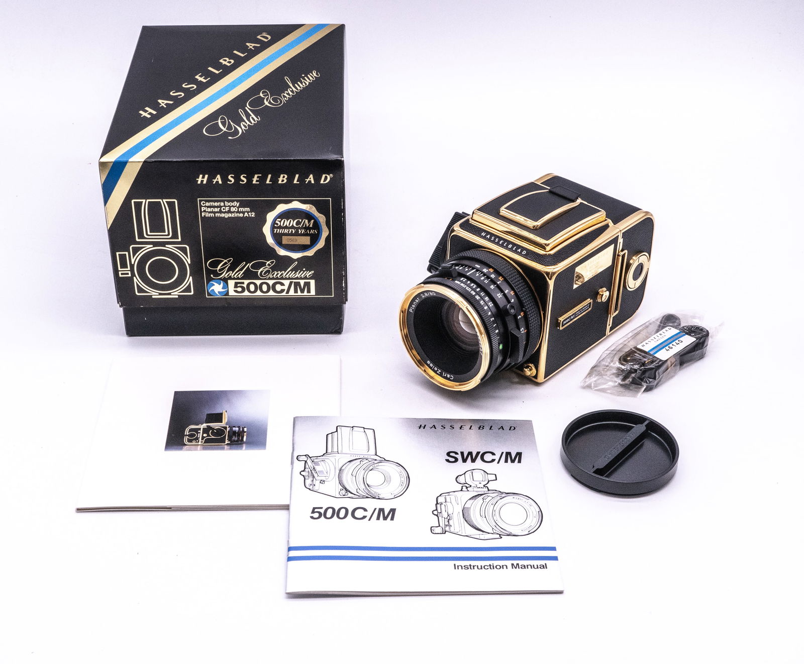 Hasselblad 500C/M “Gold Exclusive"  special edition set (1 of 20)