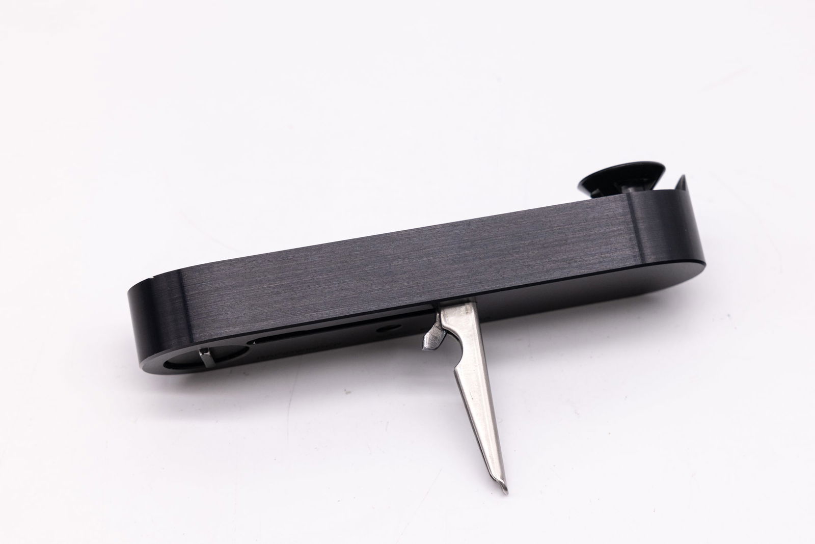 Abrahamsson Rapidwinder in brushed black aluminum finish (1 of 9)