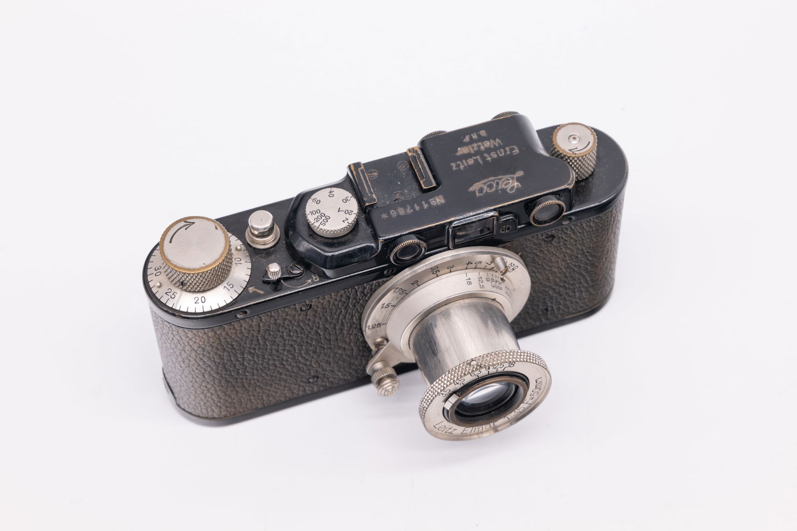 Leica II with 50mm Elmar f3,5 (1 of 11)