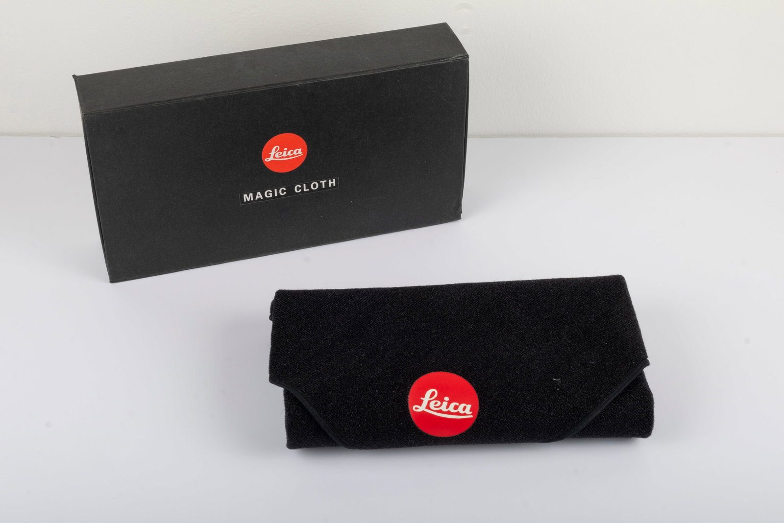 Leica "Magic Cloth" Velcro gear wrap (1 of 6)