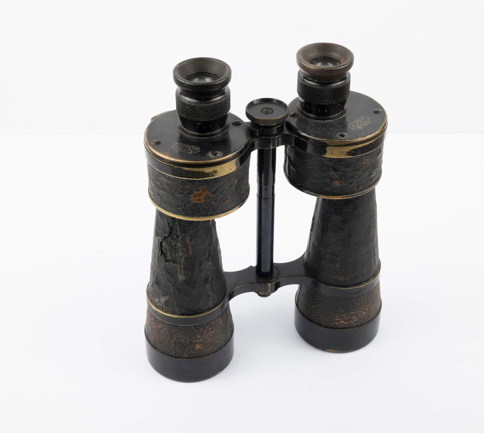 E. Leitz 10xL25 binoculars - 11