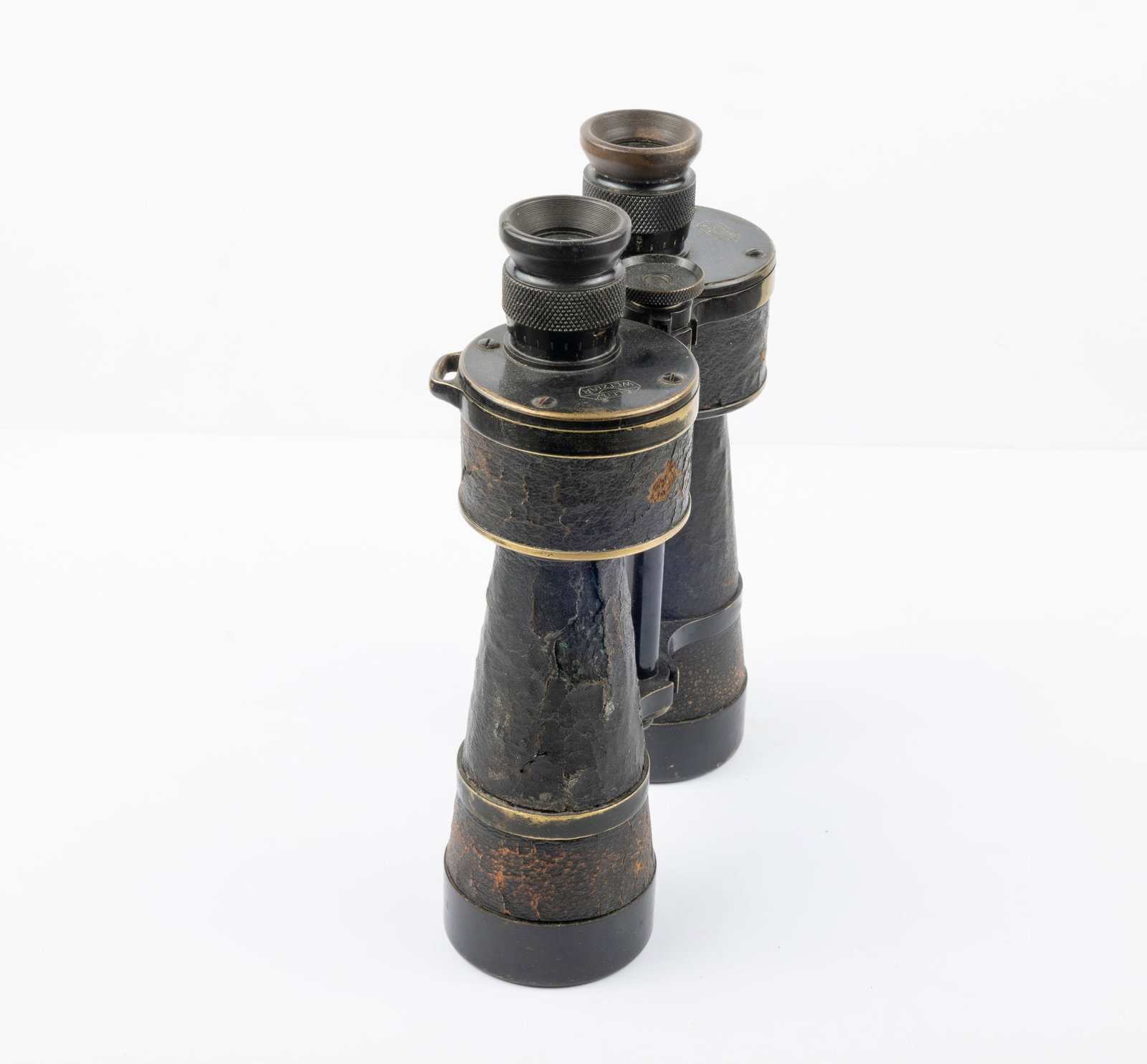 E. Leitz 10xL25 binoculars - 2