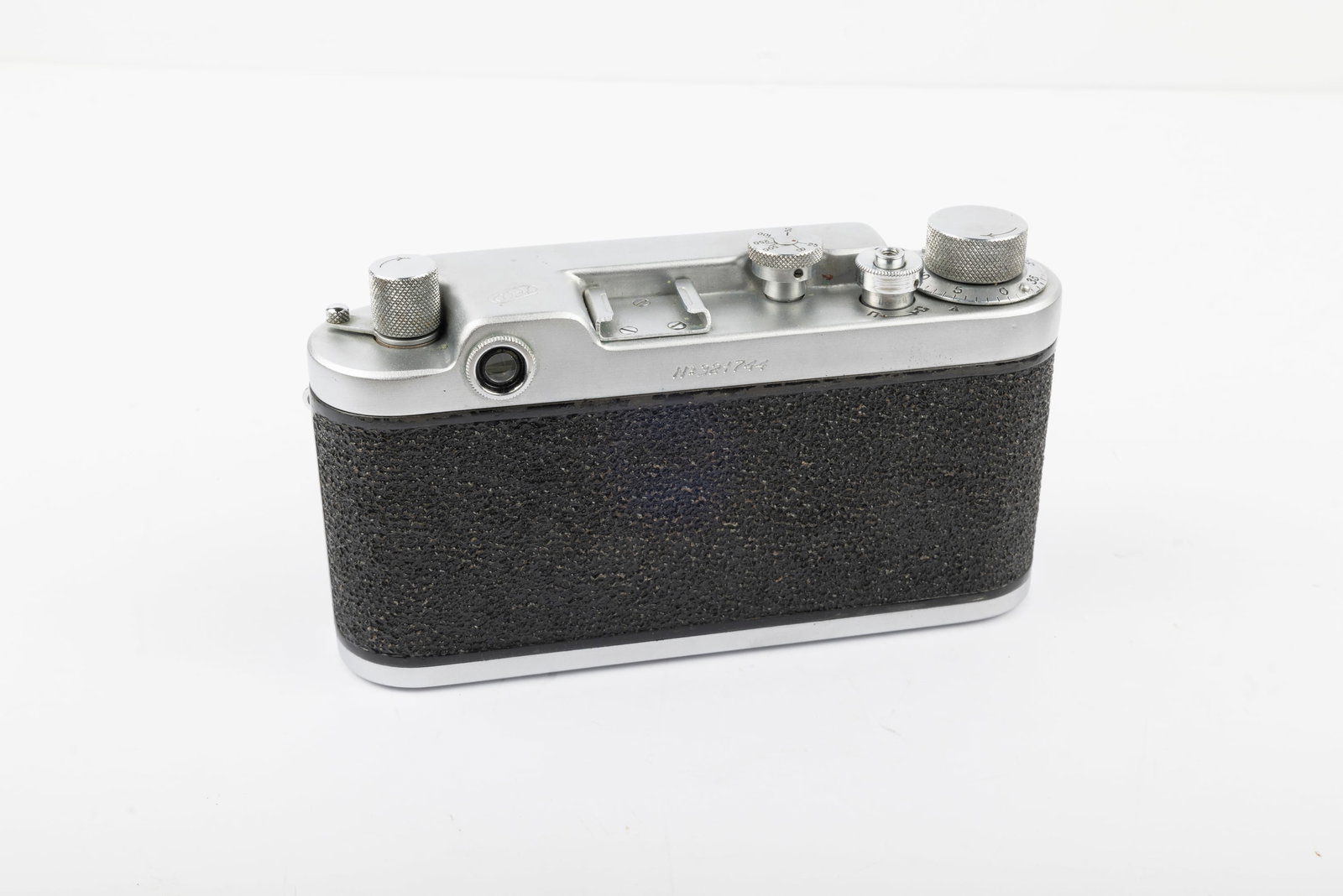 Three Russian-made rangefinder cameras - 6