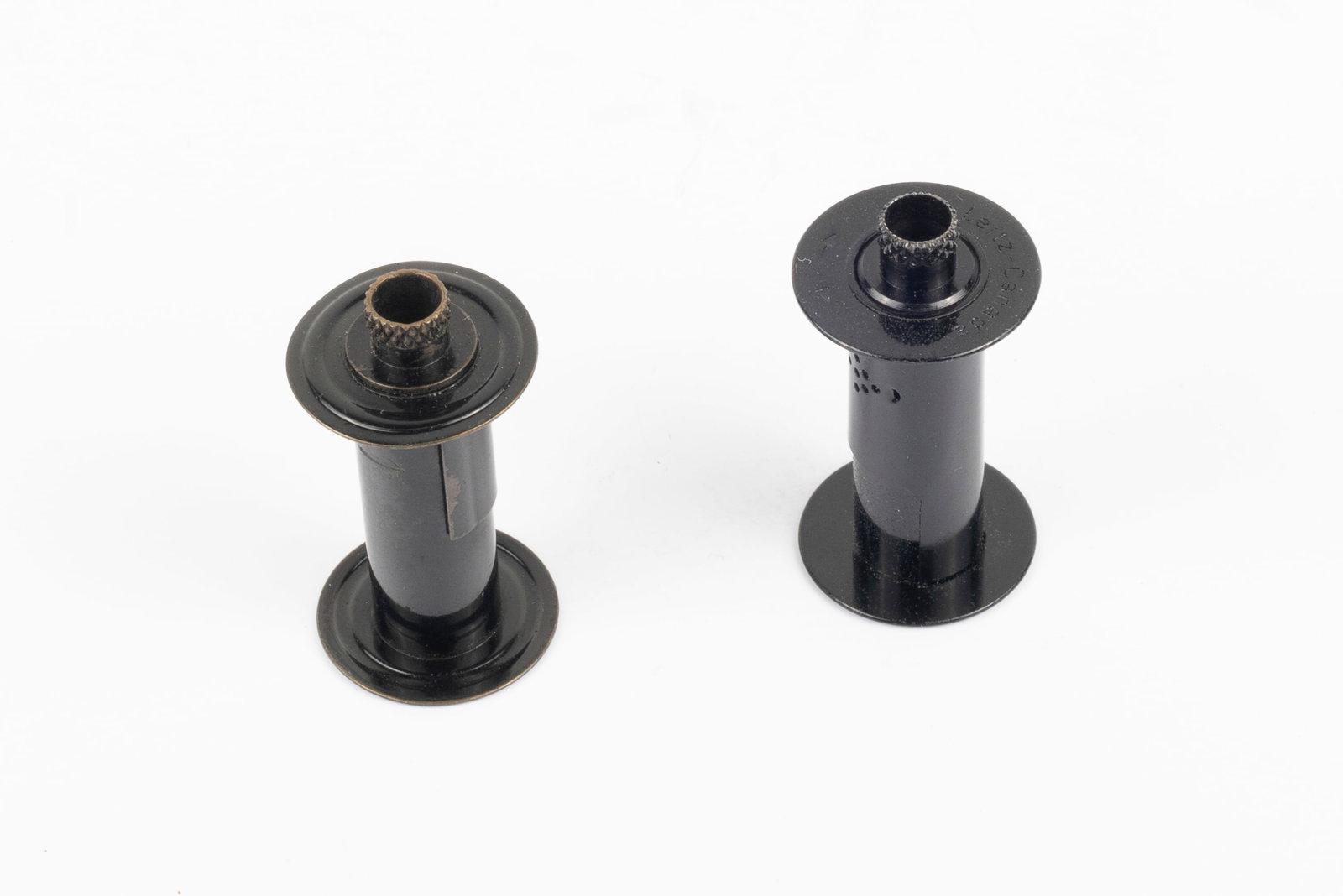 Two rare Leica take-up spools - 7