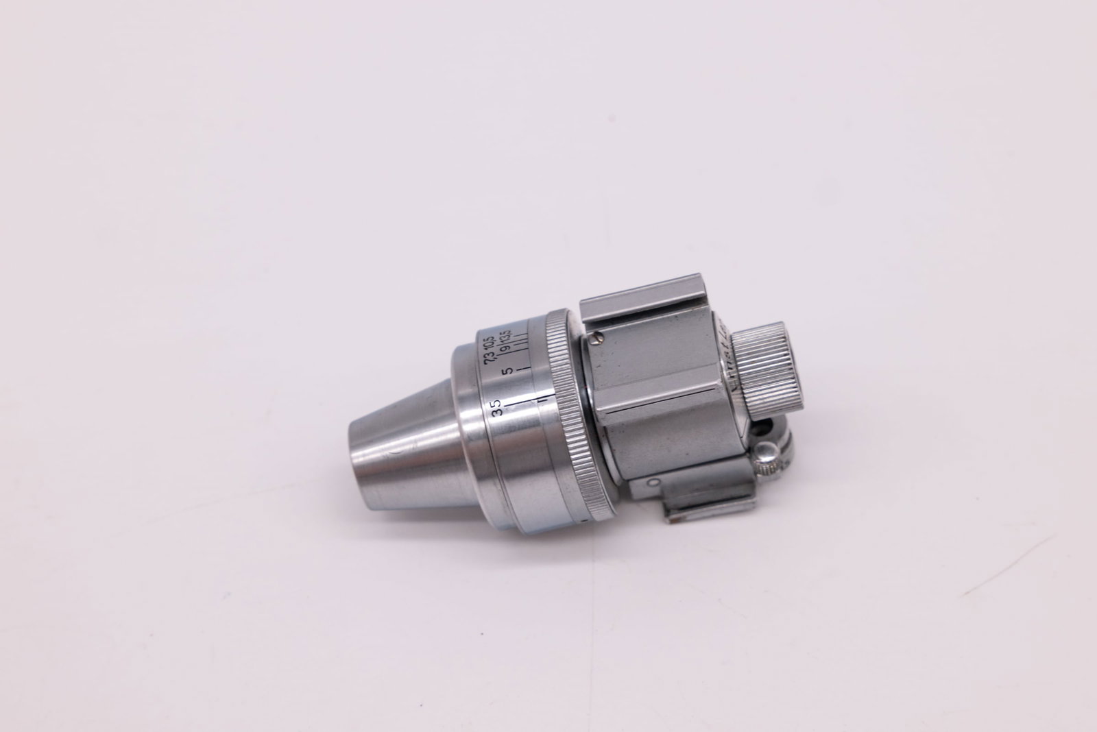 An array of Leitz accessories - 14