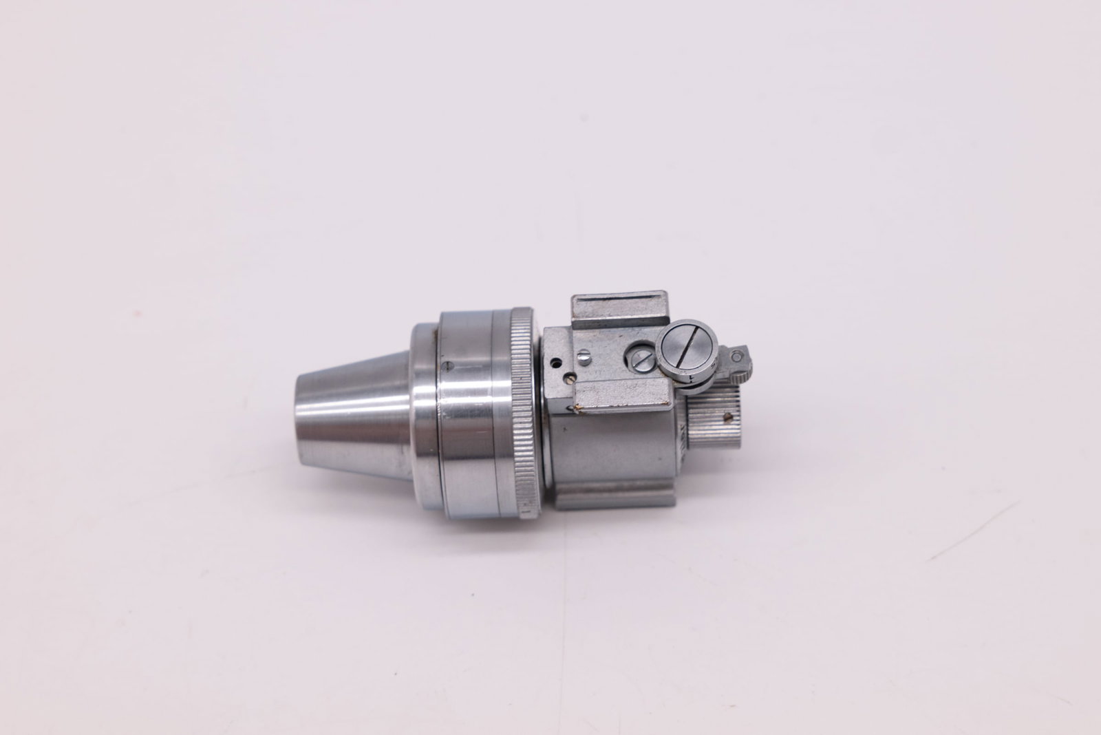 An array of Leitz accessories - 15