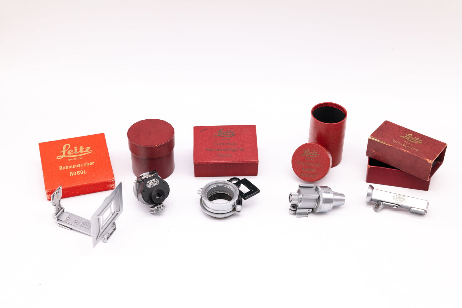 An array of Leitz accessories (1 of 20)