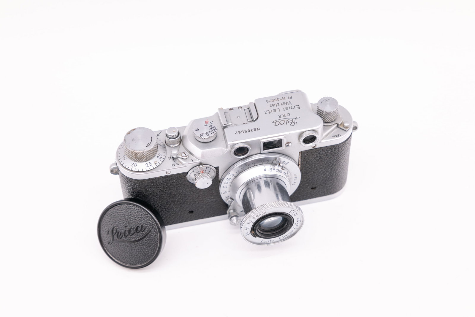 Leica IIIc Luftwaffen-Eigentum Nr. 385562 (1 of 18)