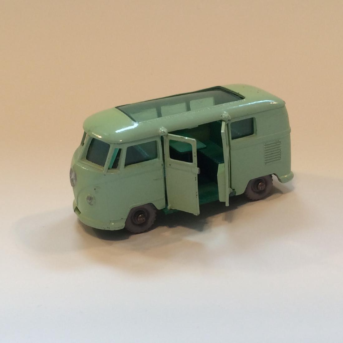 Vintage 1960s Matchbox Lesney - #34 Volkswagon: Vintage Matchbox Lesney - #34 Volkswagon Caravette Camping Car Near mint condition. Wheels roll.