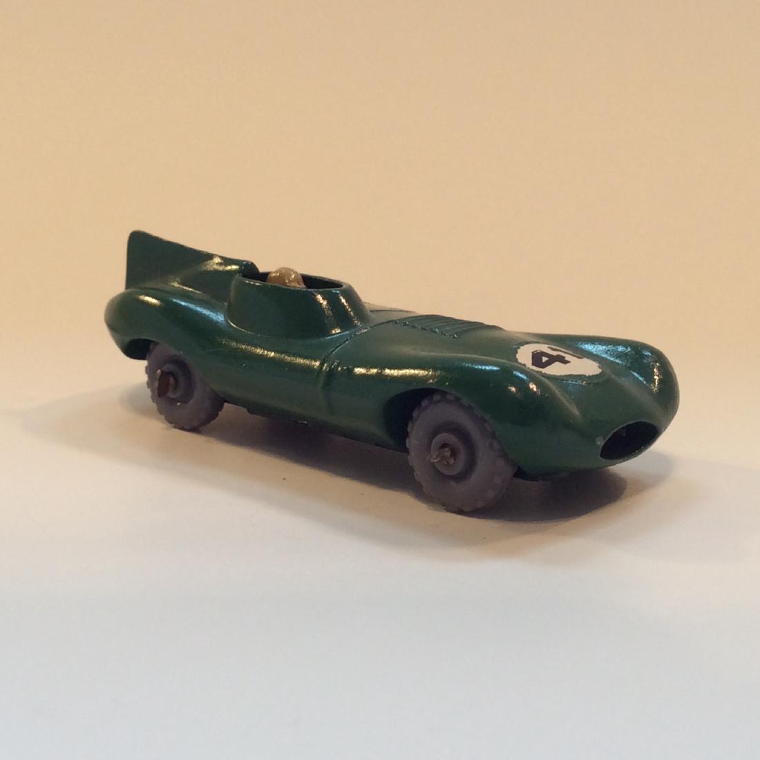 Vintage Lesney No.41 D Type Jaguar. Grey wheels: Vintage Lesney No.41 D Type Jaguar. with RARE (for this model) Grey wheels. NEAR MINT ! ! ! 1957.