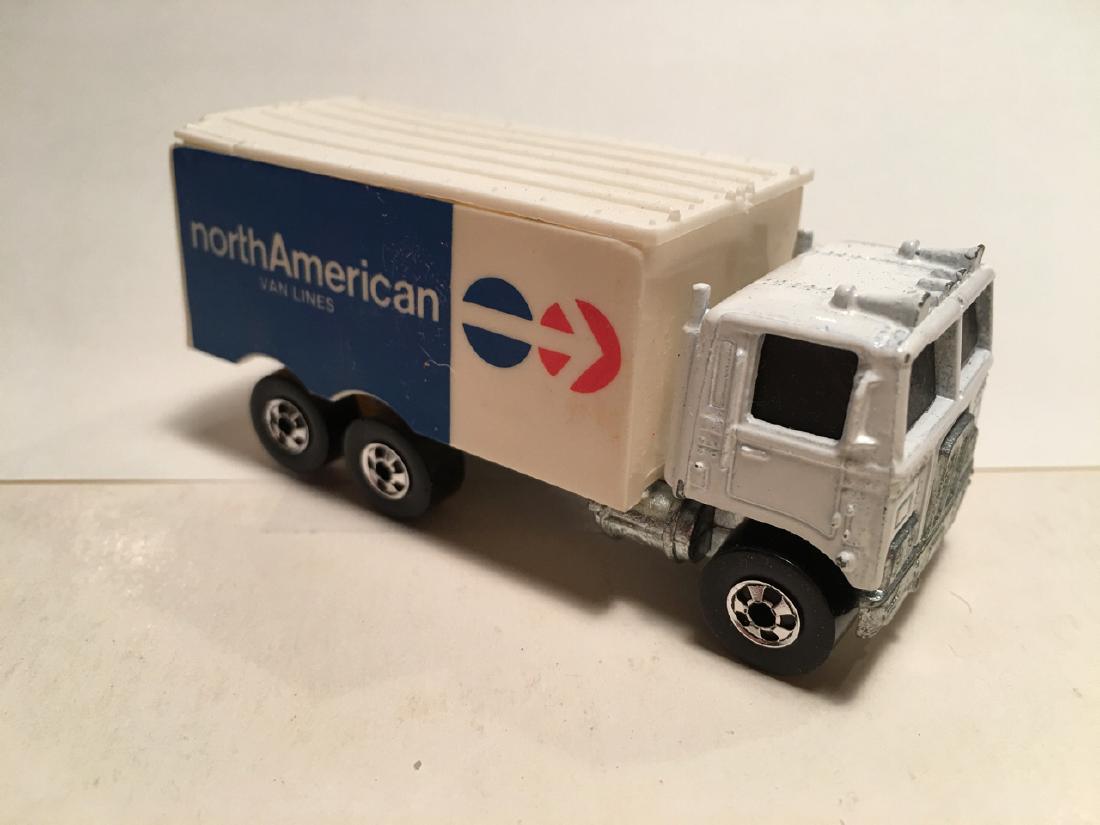 Mattel Hot Wheels 1973 North American Van Lines Truck: Mattel Hot Wheels 1973 North American Van Lines Truck Blackwall Wheels