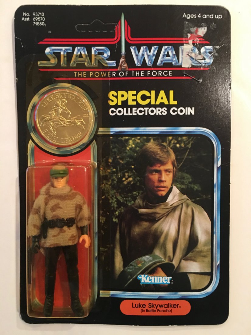 Star Wars the power of the force luke sywalker: Star Wars the power of the force luke sywalker in battle poncho. kenner. 1984. Back shows collect all 92. Unpunched merchandising hanger. No dents in blister pack. staples in packaging where store att