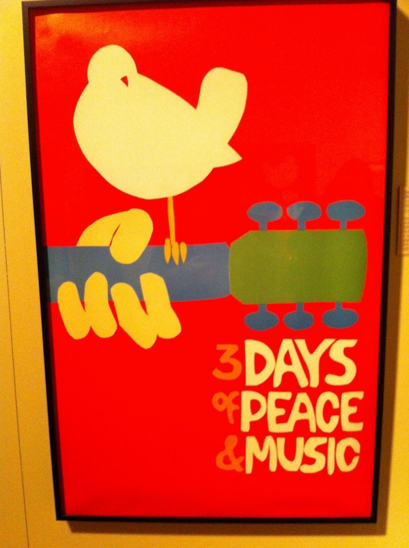 ONE OF A KIND - ARNOLD SKOLNICK OWNED WOODSTOCK BLANK: ARNOLD SKOLNICK OWNED WOODSTOCK BLANK - NO BLACK PLATE ONCE IN A LIFETIME OFFERING Poster, Woodstock Music and Art Fair (large version without black plate) Owned by the artist: Arnold SKOLNICK, since 