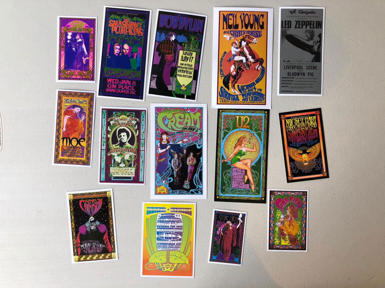 BOB MASSE POSTCARD SET #2: BOB MASSE POSTCARD SET