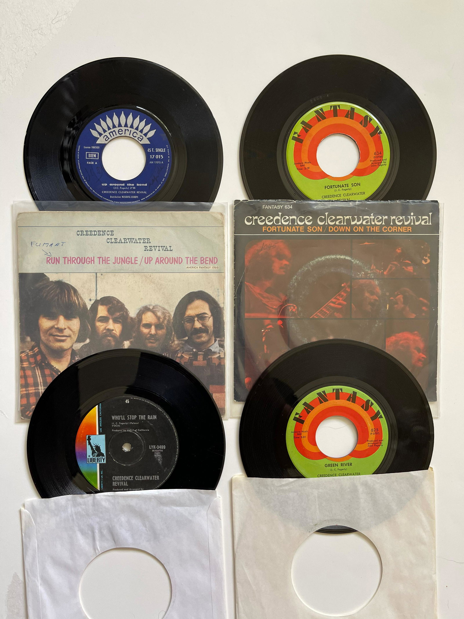 CREEDENCE CLEARWATER REVIVAL SET #3: Creedence Clearwater Revival - Run Through The Jungle / Up Around The BendLabel:Bellaphon - BF 17015Format:Vinyl, 7", 45 RPM - Creedence Clearwater Revival - Fortunate Son / Down On The CornerLabel:Fa