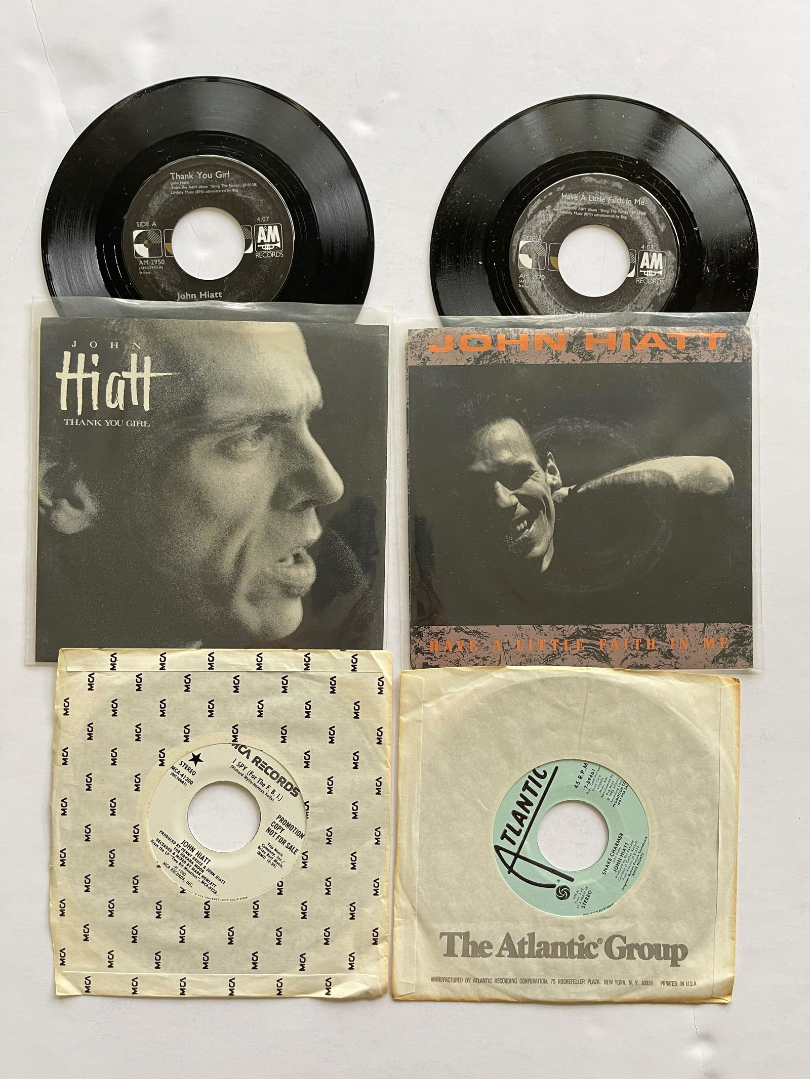 JOHN HIATT (1 of 1)