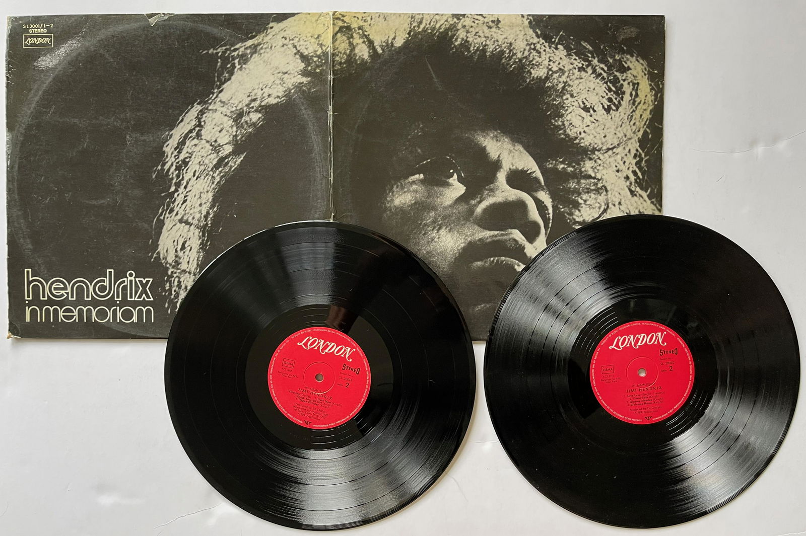 Jimi Hendrix: Jimi Hendrix Featuring Curtis Knight - In Memoriam Jimi HendrixLabel:London Records - SL 3001/1-2Format:2 x Vinyl, LP, Compilation, GatefoldReleased:1970