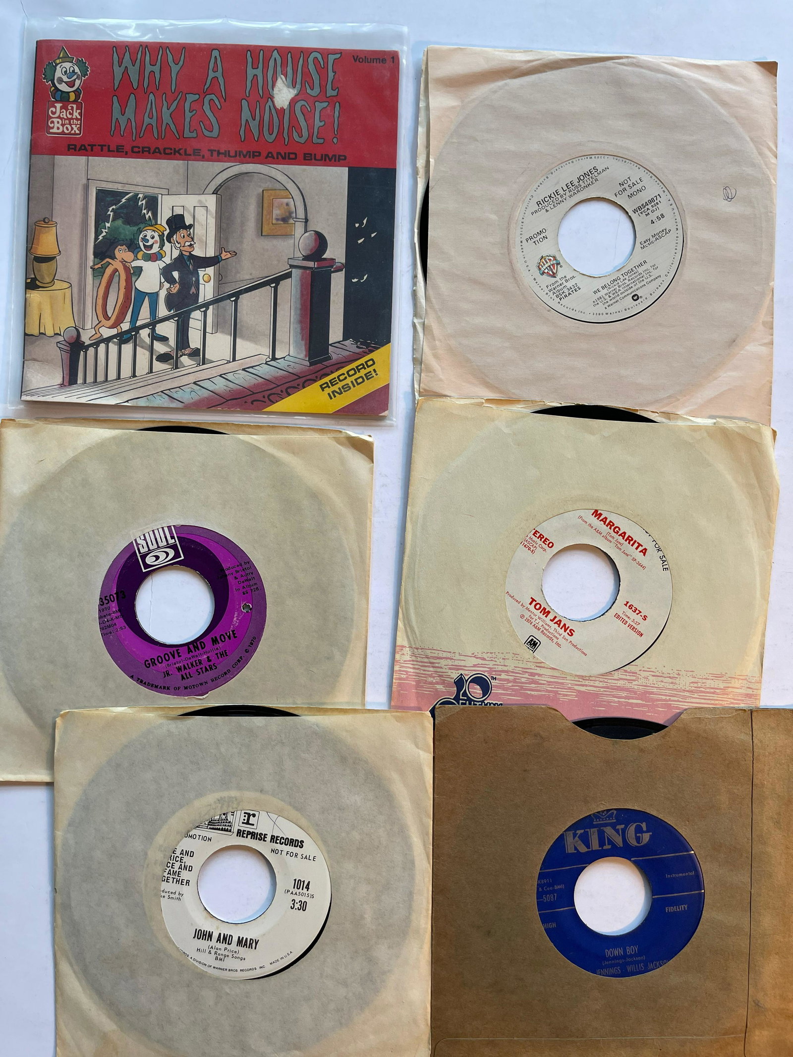 VARIOUS J ARTISTS SET #5: Paul Winchell - Why A House Makes Noise!Label:Not On Label (Jack In The Box) - noneFormat:Flexi-disc, 6½", 33 â…“ RPM, Single SidedCountry:USReleased:1976 - AND - Rickie Lee Jones - We Bel