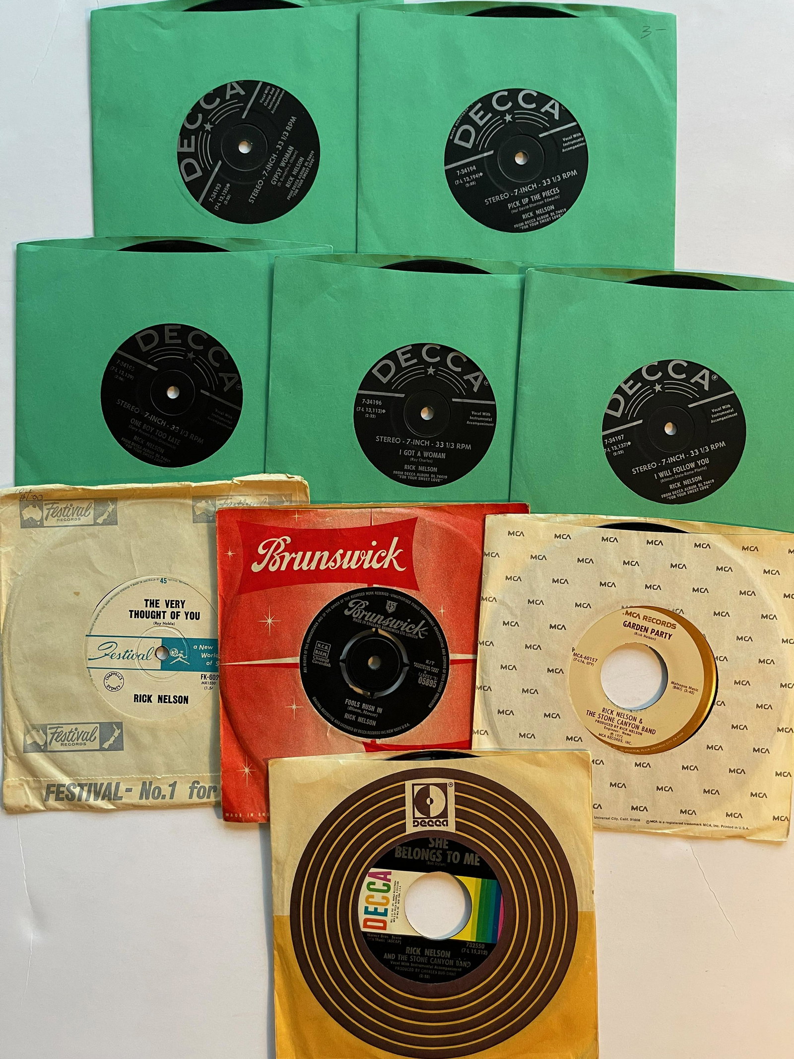 RICK NELSON JUKEBOX SET: Rick Nelson* - For Your Sweet LoveLabel: Decca - DL 74419 Series:Artist Of The Week - 5765 Format:5 x Vinyl, 7", 33 â…“ RPM, Jukebox, Stereo Country: US Released: Jan 1964 ( RANGE $75) JUKEBOX SE
