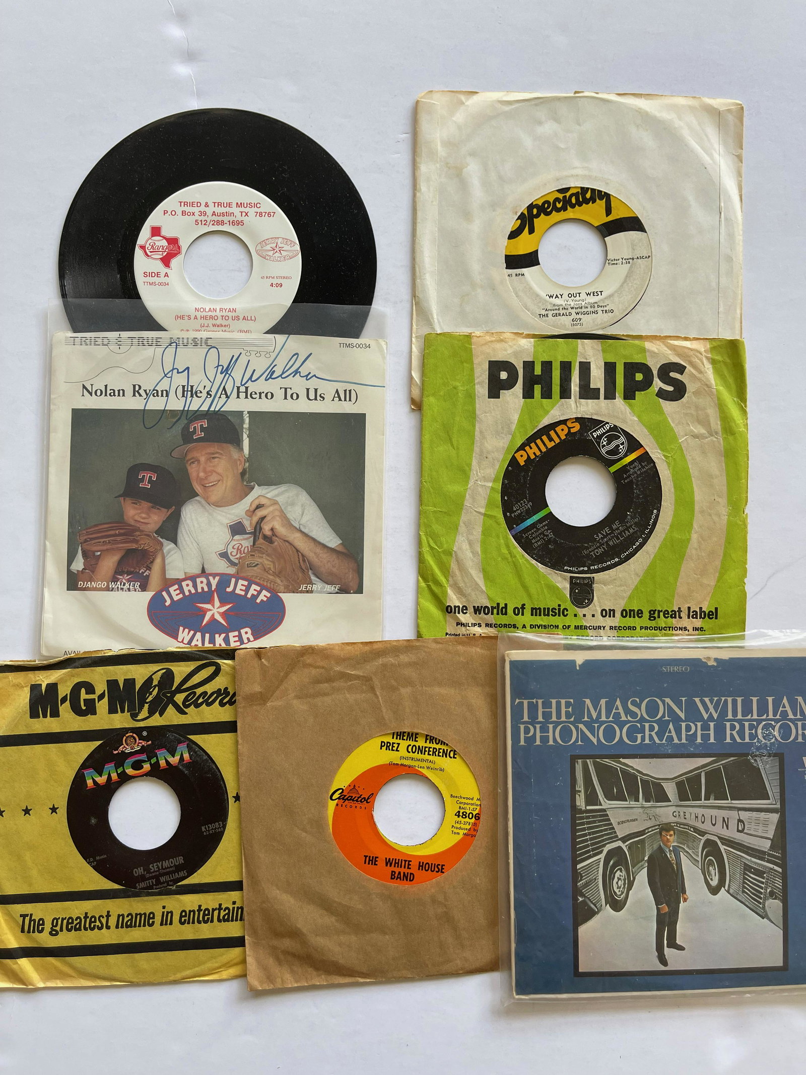 VARIOUS W ARTISTS SET #2 WITH SIGNED ITEM (1 of 1)