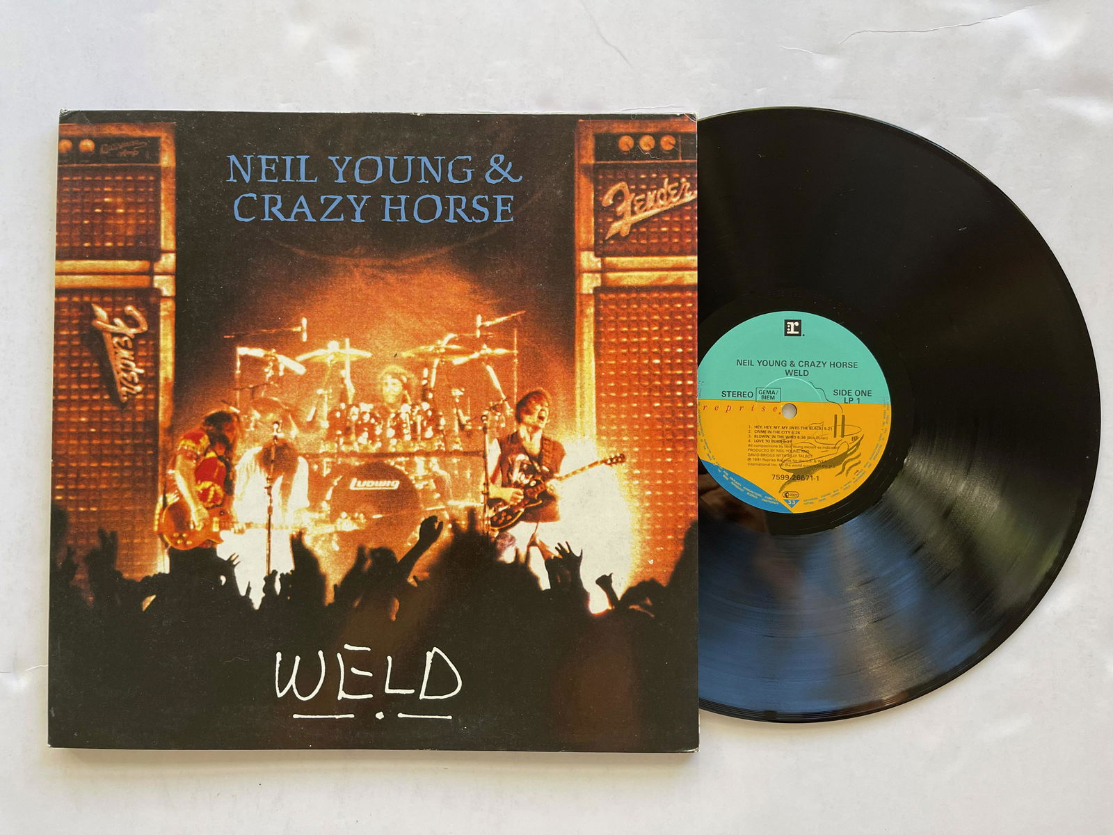 Neil Young & Crazy Horse - Weld (1 of 1)