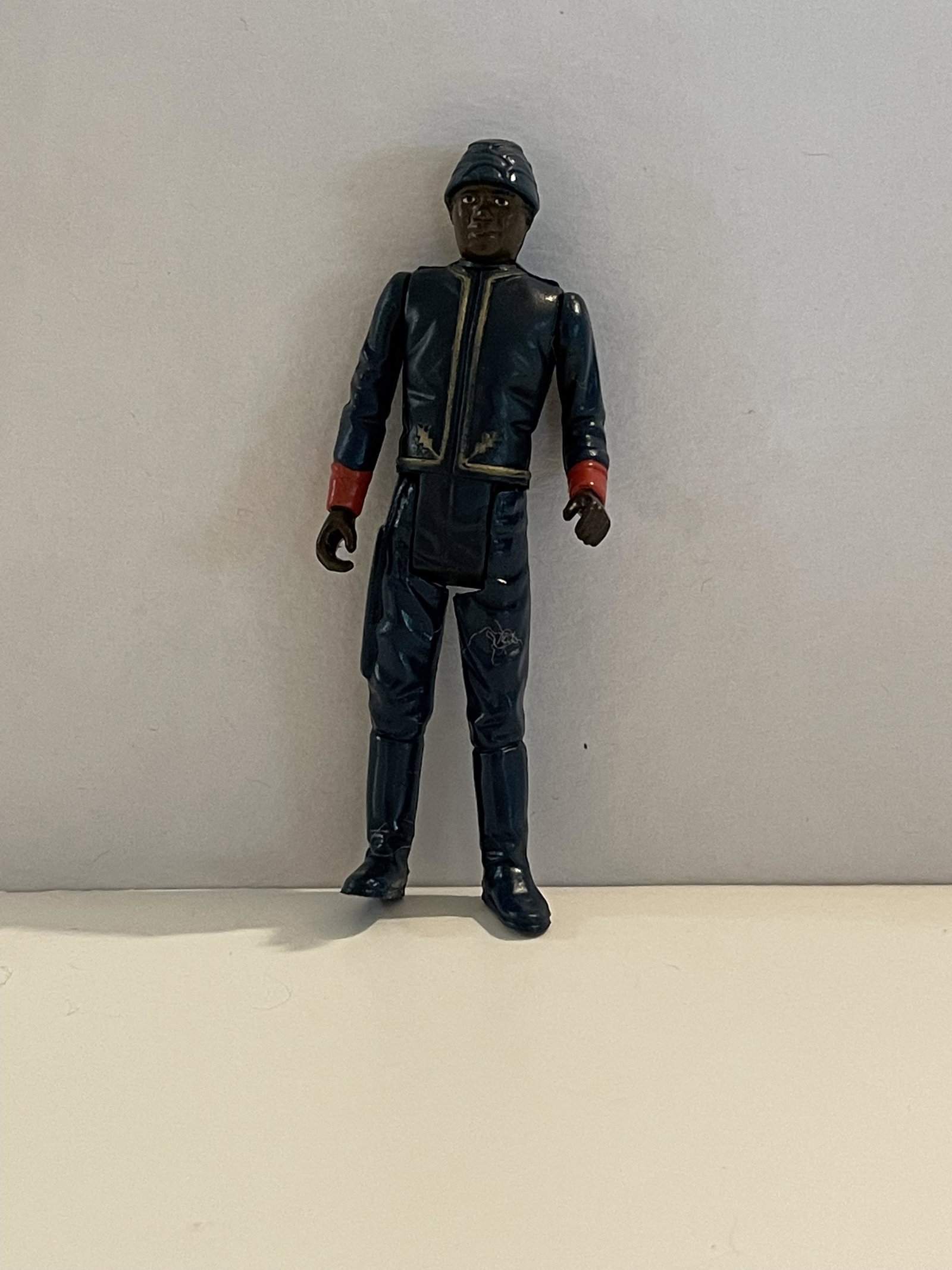 STAR WARS FIGURE 47 - BESPIN SECURITY GUARD (1 of 3)
