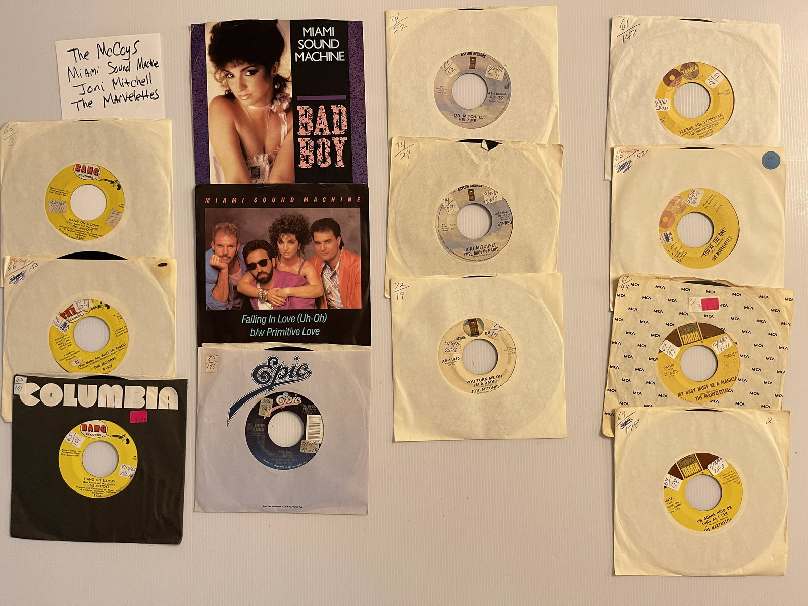 THE MCCOYS - MIAMI SOUND MACHINE - JONI MITCHELL - THE MARVELETTES (1 of 1)