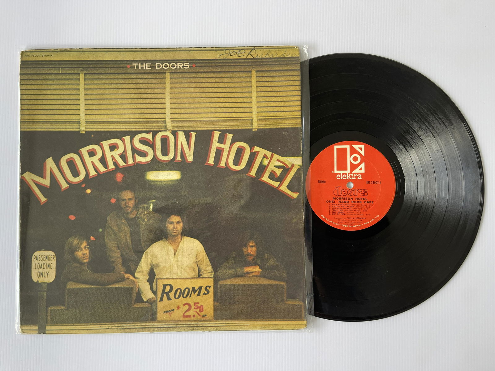 The Doors - Morrison Hotel. Elektra - EKS-75007 (1 of 1)