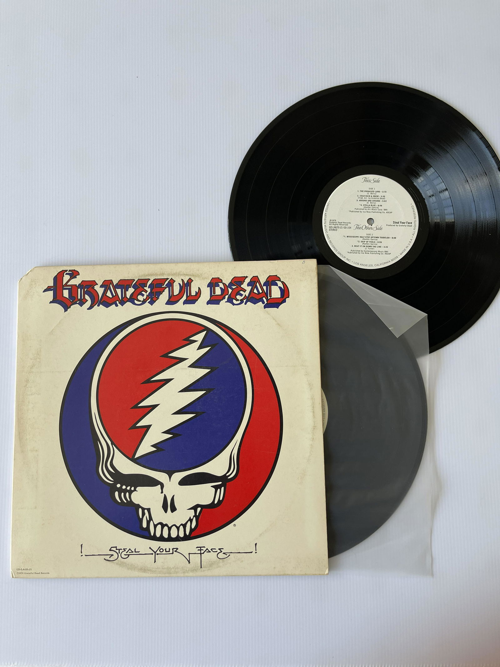 The Grateful Dead - Steal Your Face.. United Artists Records - 620-J2-GD104 (1 of 2)