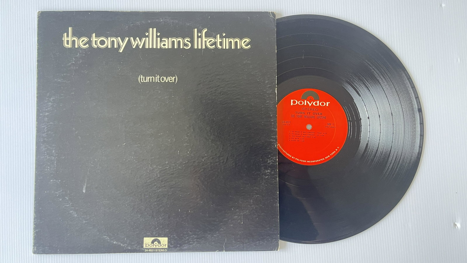 The Tony Williams Lifetime - (Turn It Over): The Tony Williams Lifetime - (Turn It Over) Label: Polydor - 24-4021 Format: Vinyl, LP, Album Country: US Released: 1970 Genre: Jazz, Rock Style: Jazz-Rock