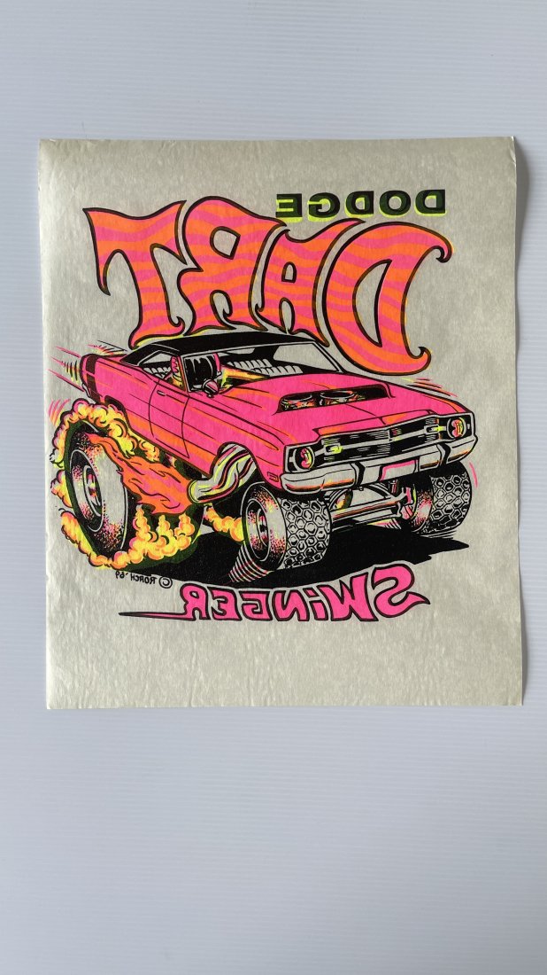 VINTAGE 1969 IRON ON TRANSFER - DODGE DART SWINGER (1 of 2)