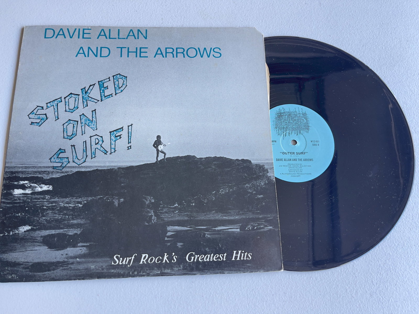 Davie Allan And The Arrows – Stoked On Surf: Davie Allan And The Arrows – Stoked On Surf. Davie Allan is an American guitarist best known for his work on soundtracks to various teen and biker movies in the 1960s. Allans backing band is almost 