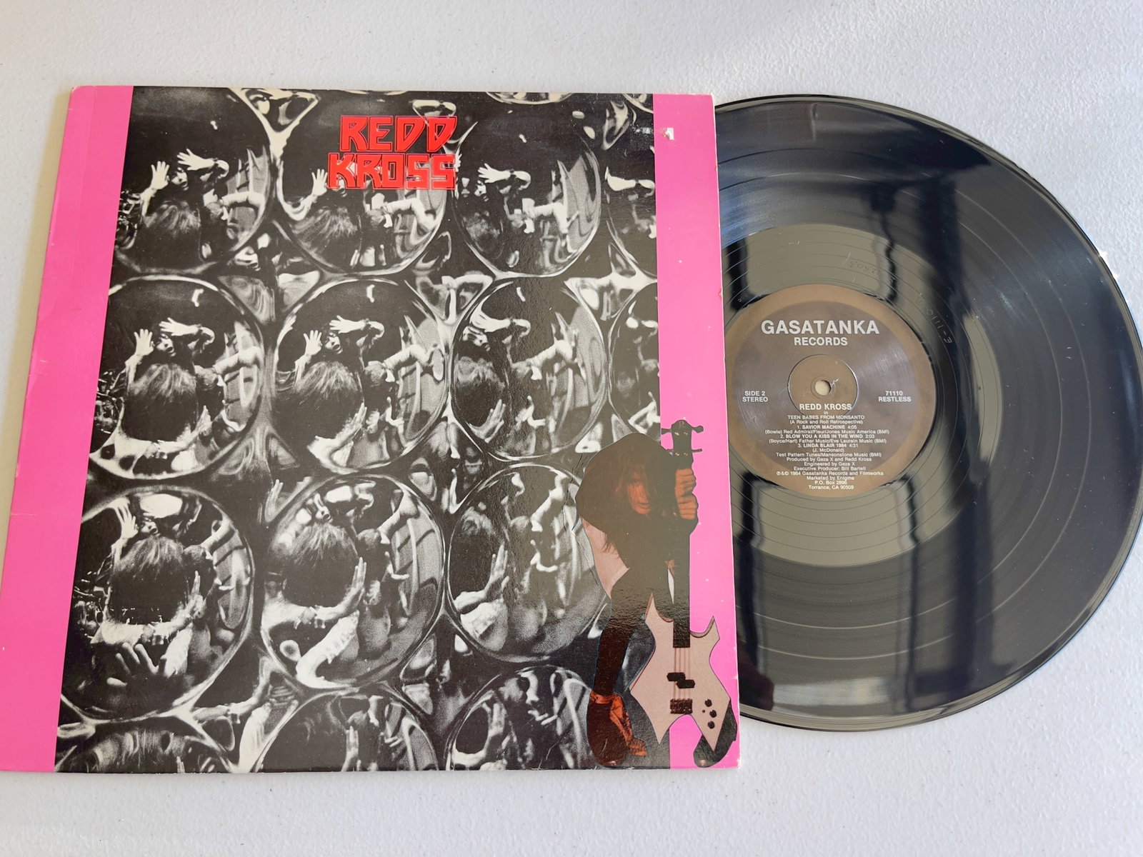 Redd Kross – Teen Babes From Monsanto $$$: Redd Kross – Teen Babes From Monsanto ($30-60) - Redd Kross is an American alternative rock band from Hawthorne, California.