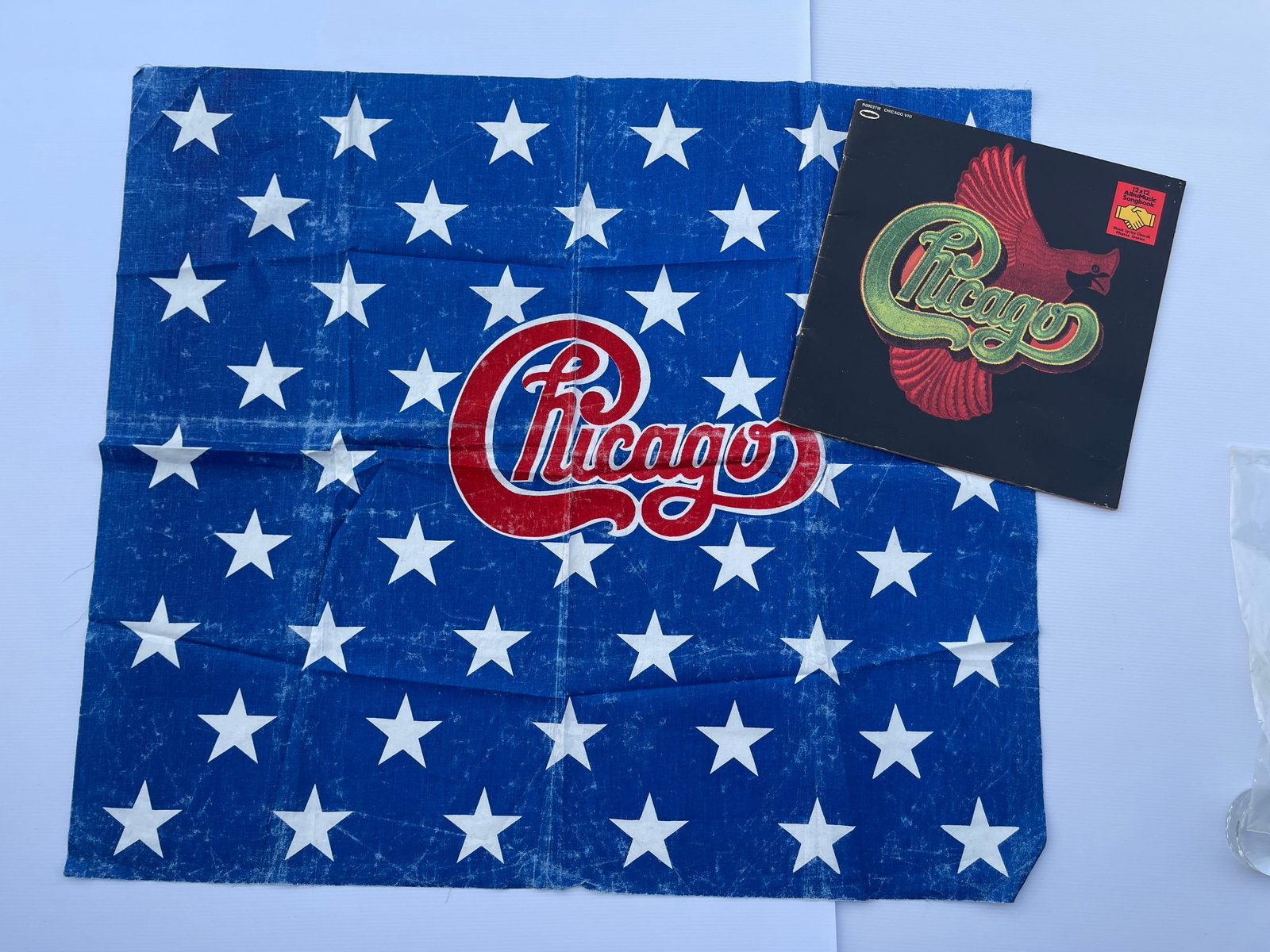 CHICAGO MUSIC MERCHANDISE BOOK AND PELON FLAG FROM CONCERT: CHICAGO MUSIC MERCHANDISE BOOK AND PELON FLAG FROM CONCERT