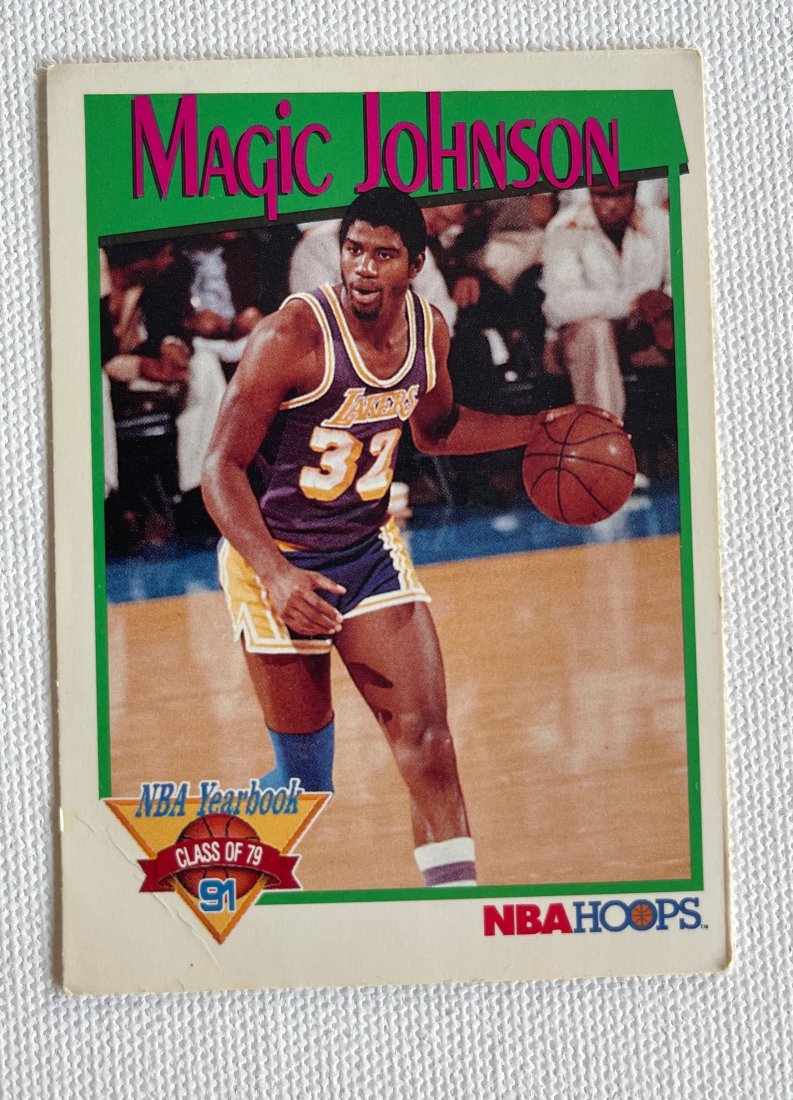MAGIC JOHNSON NBA HOOPS CARD (1 of 2)