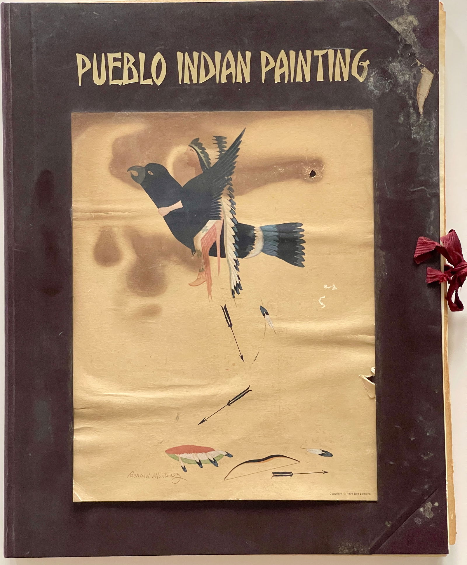 PUERLO INDIAN PAINTING PORTFOLIO: PUERLO INDIAN PAINTING PORTFOLIO. 50 Reproductions of WATERCOLOR PAINTINGS BY INDIAN ARTISTS OF THE NEW MEXICAN PUEBLOS OF SAN ILDEFONSO AND SIA. INTRODUCTORY ESSAY BY JAMAKE HIGHWATER. THE INTRODUCTI